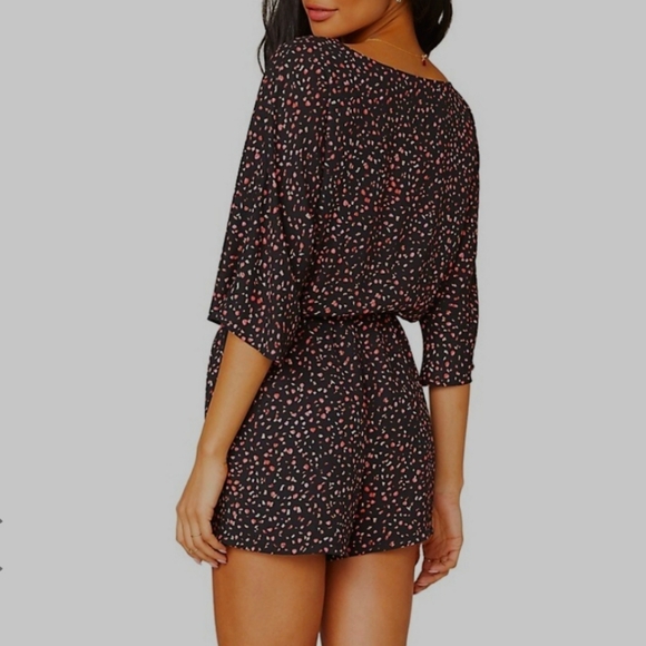 NWOT BB Dakota romper size XS - Picture 2 of 6